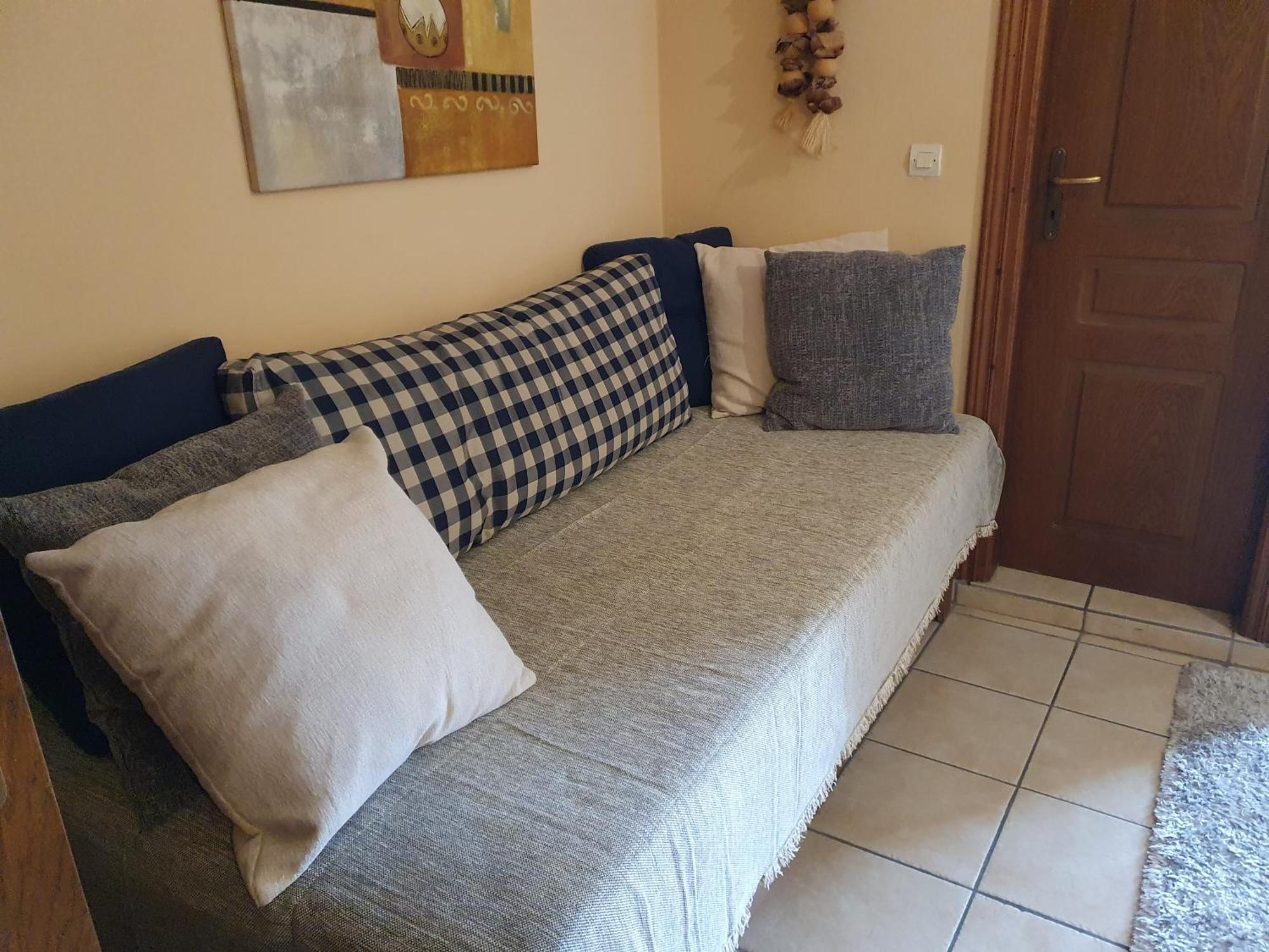 Semeli Guesthouse Karpenísion Екстериор снимка