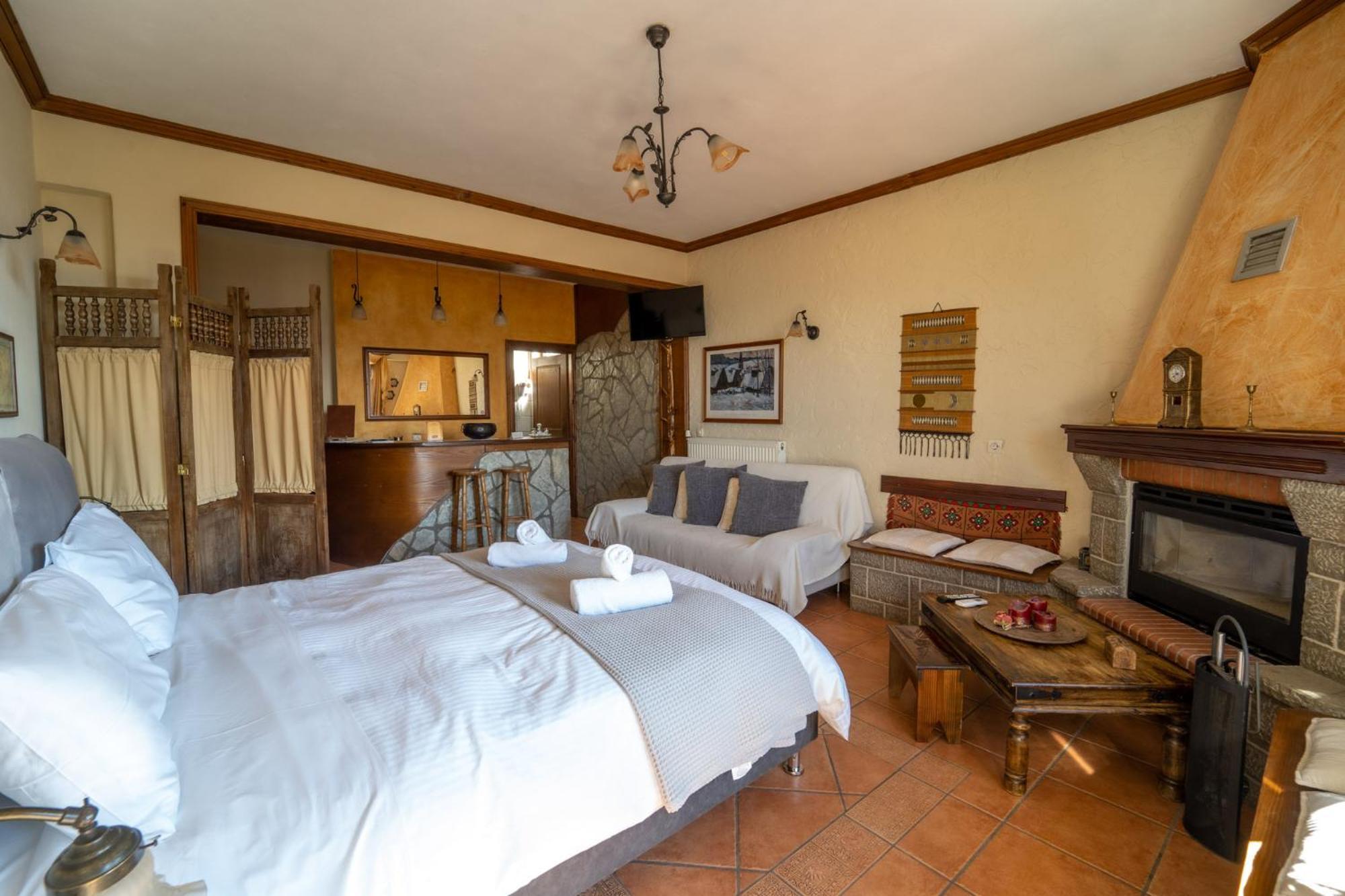 Semeli Guesthouse Karpenísion Екстериор снимка