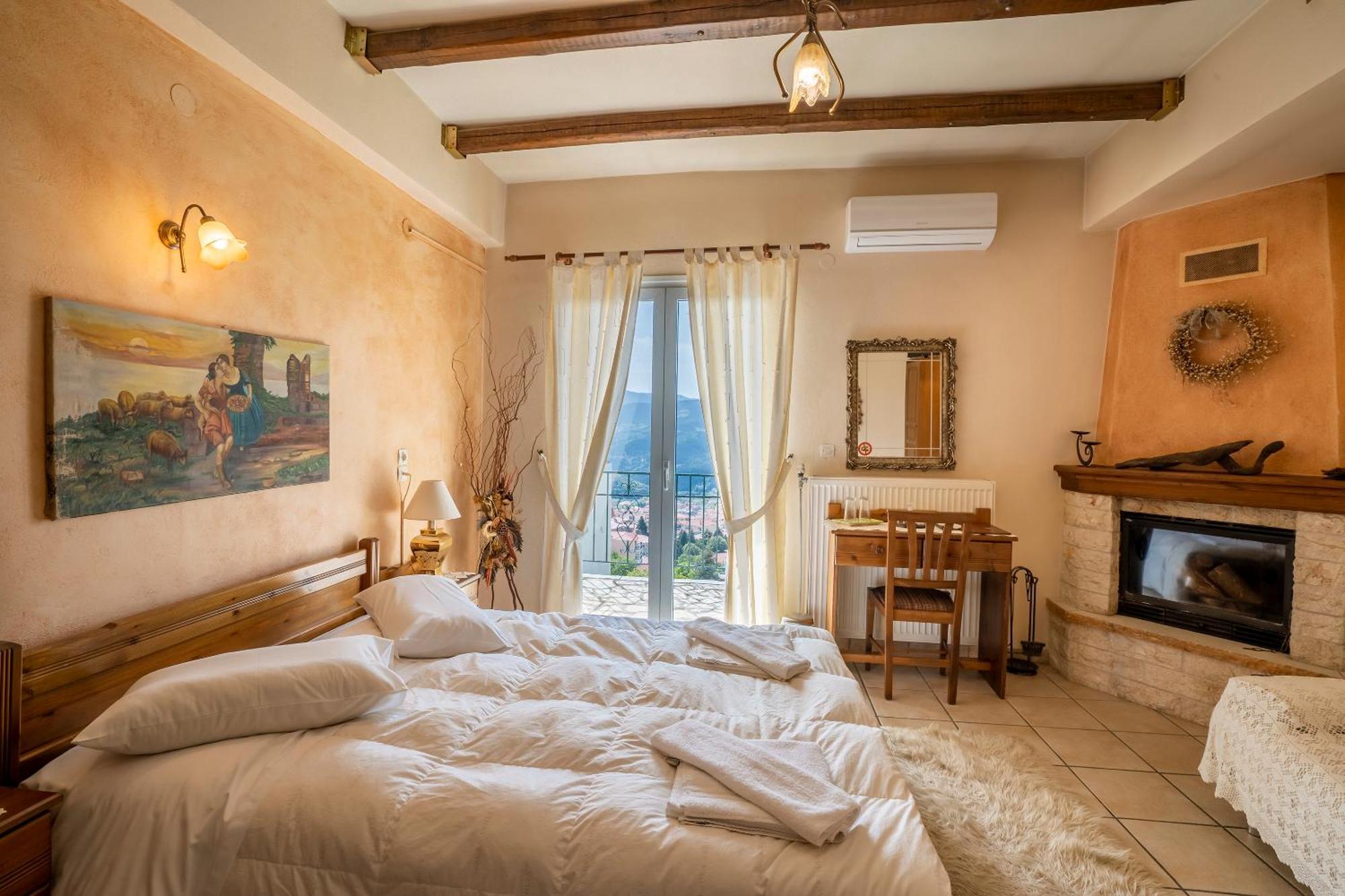 Semeli Guesthouse Karpenísion Екстериор снимка
